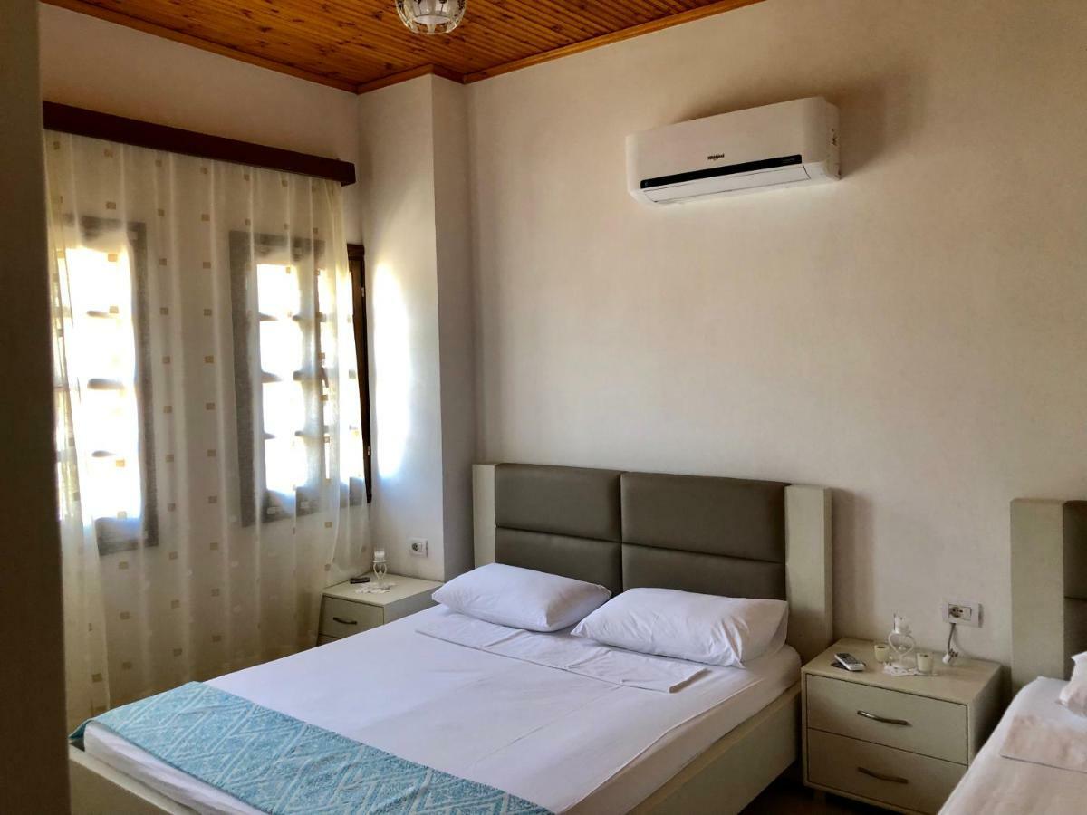 Dhimitri'S Guest House Берат Экстерьер фото